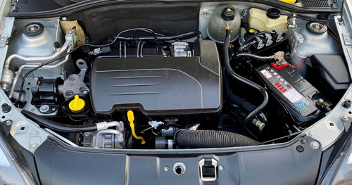 Imagen 11 de 15 de Renault Clio 1.2 Pack
