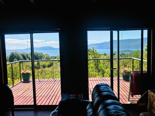Casa En Venta De 11 Dormitorios En Pucón