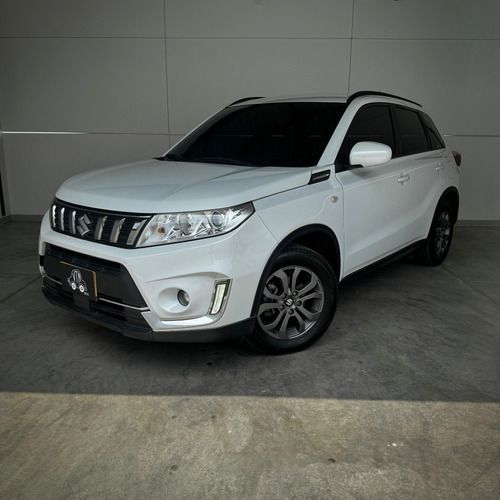 Suzuki Vitara Live 