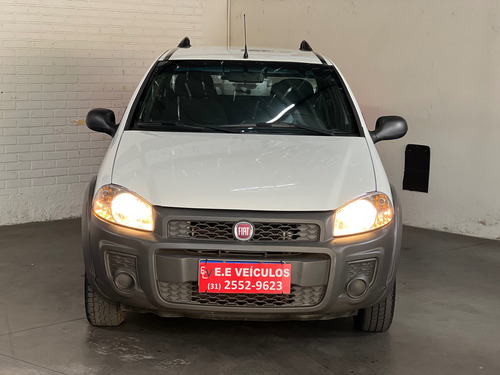 Fiat Strada 1.4 Hard Working Cab. Dupla Flex 3p