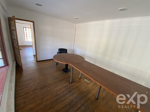 Bodega De 656 M2 En Venta En Recoleta