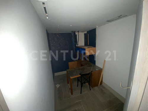 Local Comercial En Renta En San Pedro Garza García, N.l.