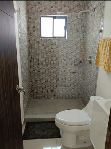 Casa Nueva En Pachuca, 3 Recamaras Con Cisterna