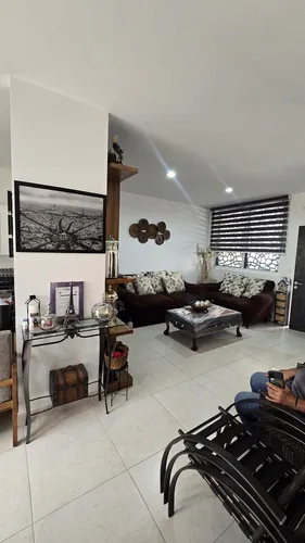 Casa En Venta Fraccionamiento Reserva Platino Loma Real León Guanajuato