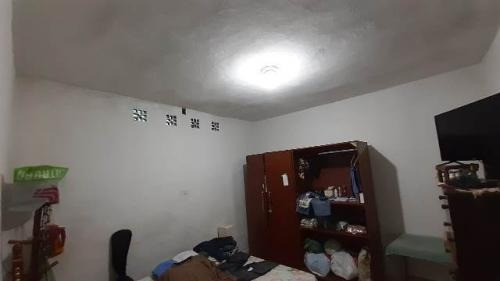 Imagem 6 de 12 de Chácara Ampla, Na Praia Com 4 Quartos E Casa De Caseiro!