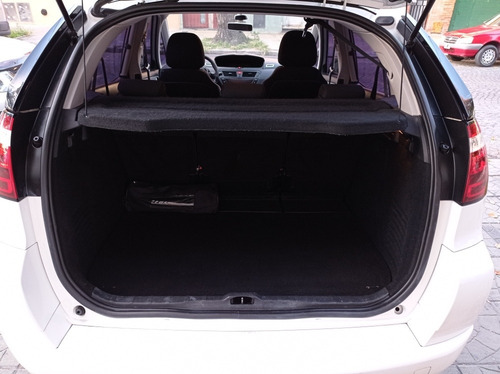 Imagen 13 de 14 de Citroën C4 Picasso 2013 1.6 Hdi 110cv Automotores Lopez