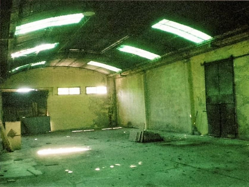 Imagen 4 de 8 de Depósito En Venta Martinez