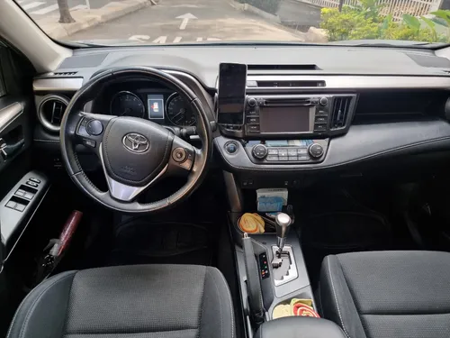 Toyota RAV4 2.0 Street