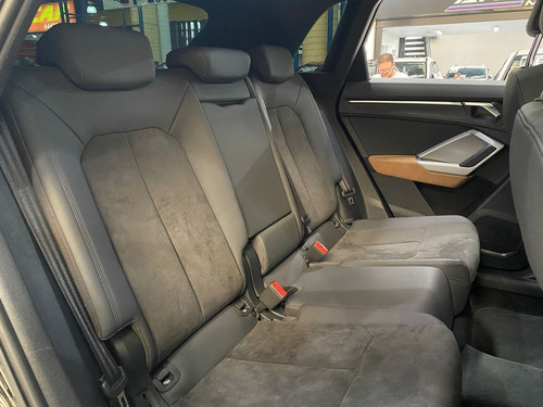 Imagem 9 de 12 de Q3 1.4 35 Tfsi Black Flex 4p Automático 2021/2021