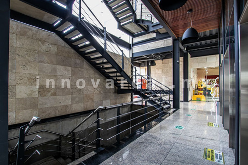 Corporativo Torre Humboldt