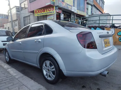 Chevrolet Optra 1.6 Advance