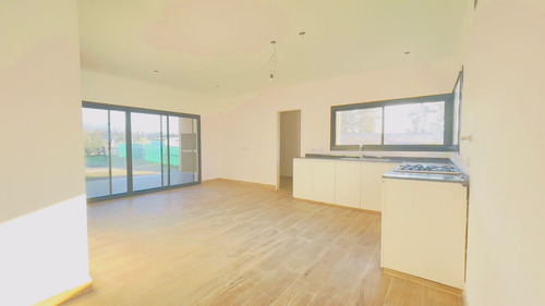 Imagen 8 de 30 de Casa 4 Ambientes Venta Santa Elena Pilar Del Este