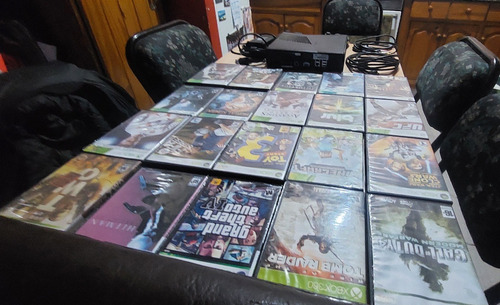 Xbox 360 + 20 Juegos (Usado)