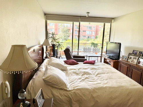 Departamento En Venta De 2 Dorm. En Lo Barnechea