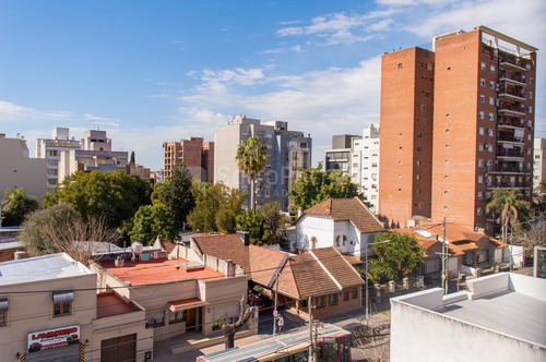 Imagen 7 de 30 de Departamento 3 Ambientes Con Cochera - Moron Centro (4p)