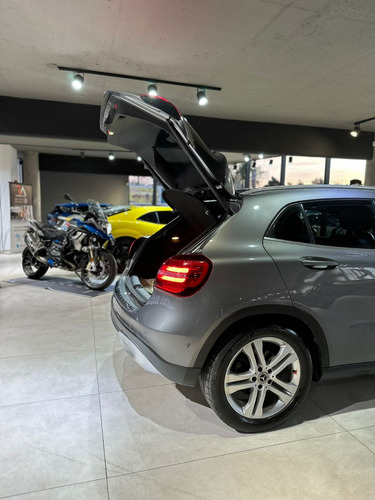 Mercedes-Benz Clase GLA 1.6 Gla200 Urban 156cv
