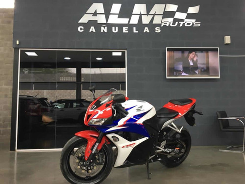 Honda Cbr Rr 600 Mod 2010 !!! Inmaculada Para Recomendar !!!