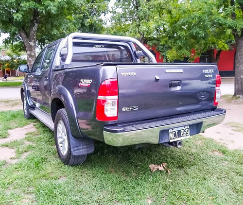 Toyota Hilux Srv