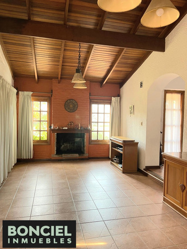 Excelente Casa 3 Dormitorios En Colinas Del Mirador