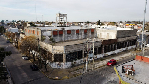 Imagen 9 de 9 de Depósito - Galpon - Venta - 5.500 M2 - Lanus - Oportunidad
