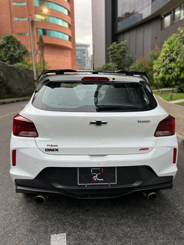 Chevrolet Onix 1.0T Rs Mt