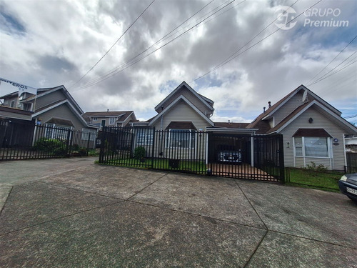Casa En Venta En Puerto Montt - 3d 2b