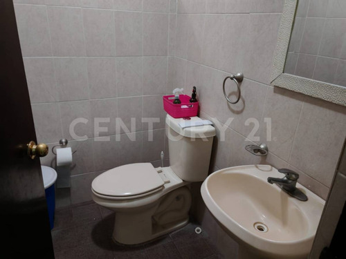 Local Comercial En Venta, Col. Centro Coatzacoalcos Ver.