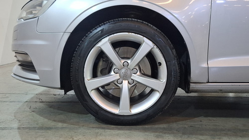 Audi A3 1.8 TFSI AMBIENTE S TRONIC