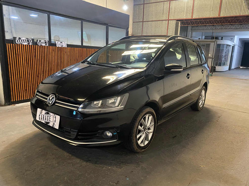 Volkswagen Suran 1.6 Comfortline 101cv