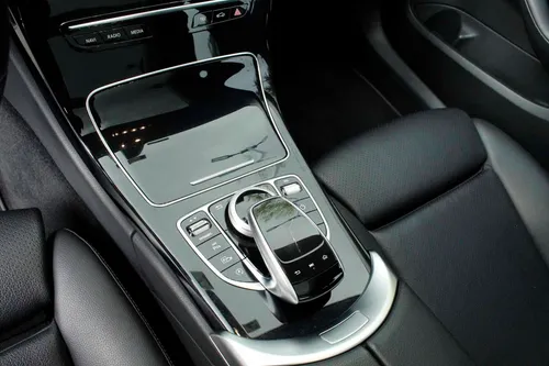 Mercedes-benz Clase C 180 Advantgarde 1.6 At Aa 4x2