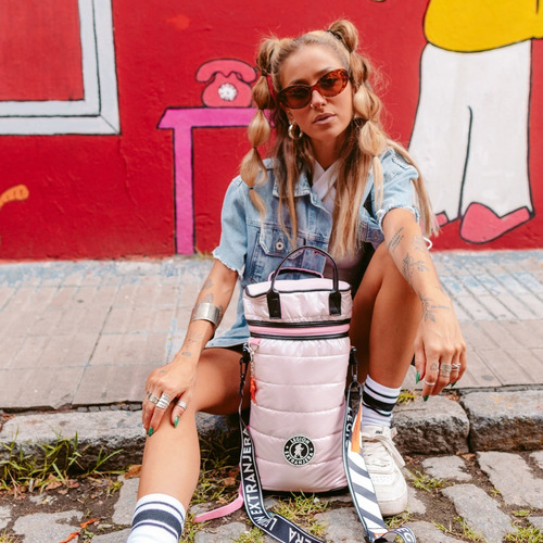 Imagen 2 de 10 de Mochila Matera Diamond Pop Rosa Metal