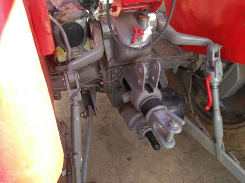 Trator Marca Ursus Modelo Tur 325 Ano 1960