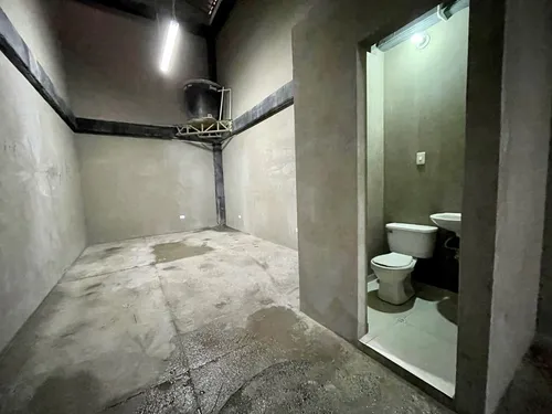 Bodega Con Local En Arriendo