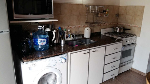 Imagen 6 de 7 de Moron Centro. Departamento 2 Ambientes