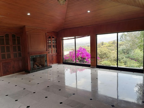 Casa En Venta En Chiluca