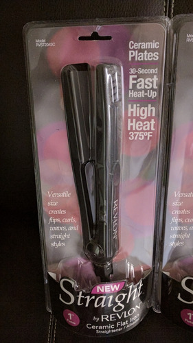 Imagen 2 de 7 de Plancha Para Cabello Revlon Ceramica Straight Rvst2043c