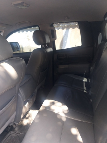 Toyota Tundra Doble Cabina