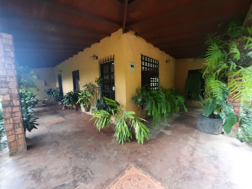 Imagen 2 de 16 de Casa En Venta En Urb. Los Bagres, San Juan De Los Morros. 23-19960
