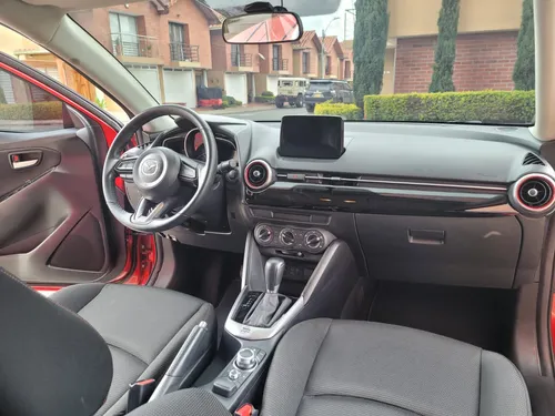 Mazda 2 1.5 Touring
