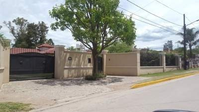 Imagen 1 de 30 de Venta Chalet 3 Dormitorios-apto Crédito-mendiolaza-centro