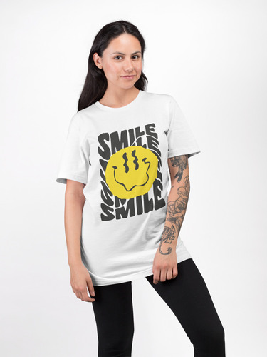 Playera Cuello Redondo Estampada Smile Oversized Mujer Moda