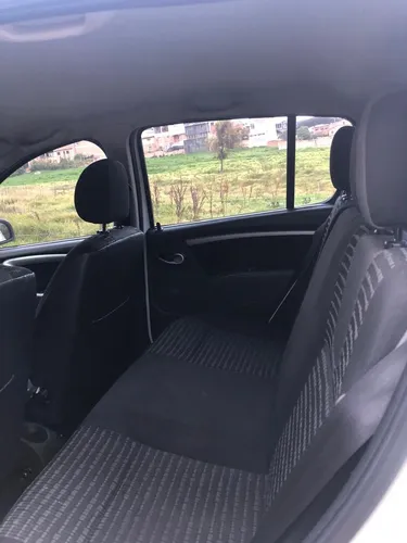 Renault Sandero Automático