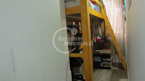 Primer Piso, 4 Dormitorios Con Jardín