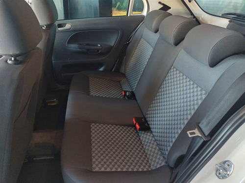 Imagem 14 de 14 de Volkswagen Gol 1.0 Mi Comfortline 8v Flex 4p Manual