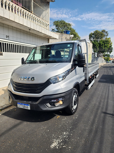 Iveco Daily Chasis 3.0 35-180 3520 Cab. Simples Hi-Matic 2P