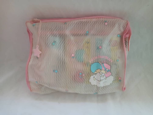 Imagen 1 de 2 de Estuche Para Cosméticos Viajero Sanrio