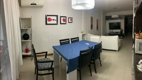 Imagen 4 de 11 de Departamento En Venta De 2 Dormitorios C/ Cochera En Floresta