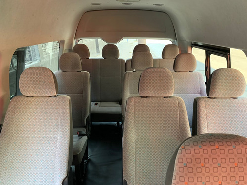 Toyota Hiace 2.7 Bus 15 Pas Mt