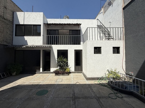 Venta De Casa En La Colonia Nueva Atzacoalco, Gustavo A Madero