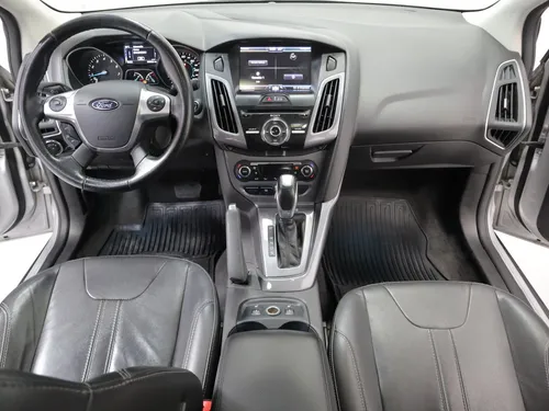 Ford Focus TITANIUM 2.0 TP CT TC 4P